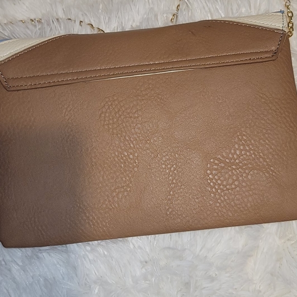 Multicolored Envelope Bag - Picture 4 of 14